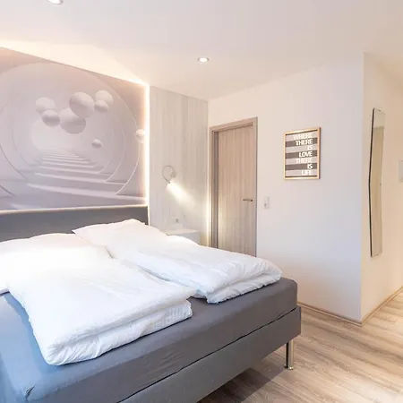 Messe-hotelzimmer-einzimmerappartement ليفركوزن