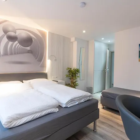 Messe-hotelzimmer-einzimmerappartement *