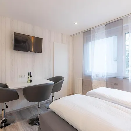 Messe-hotelzimmer-appartements Lägenhet