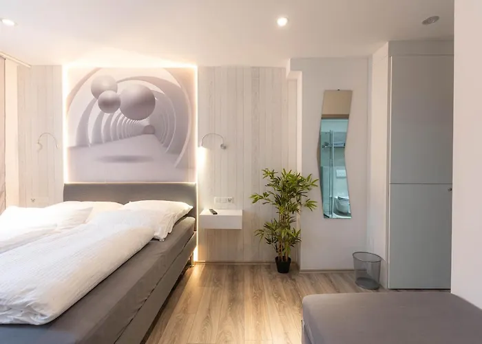 Messe-hotelzimmer-appartements Lejlighed Leverkusen